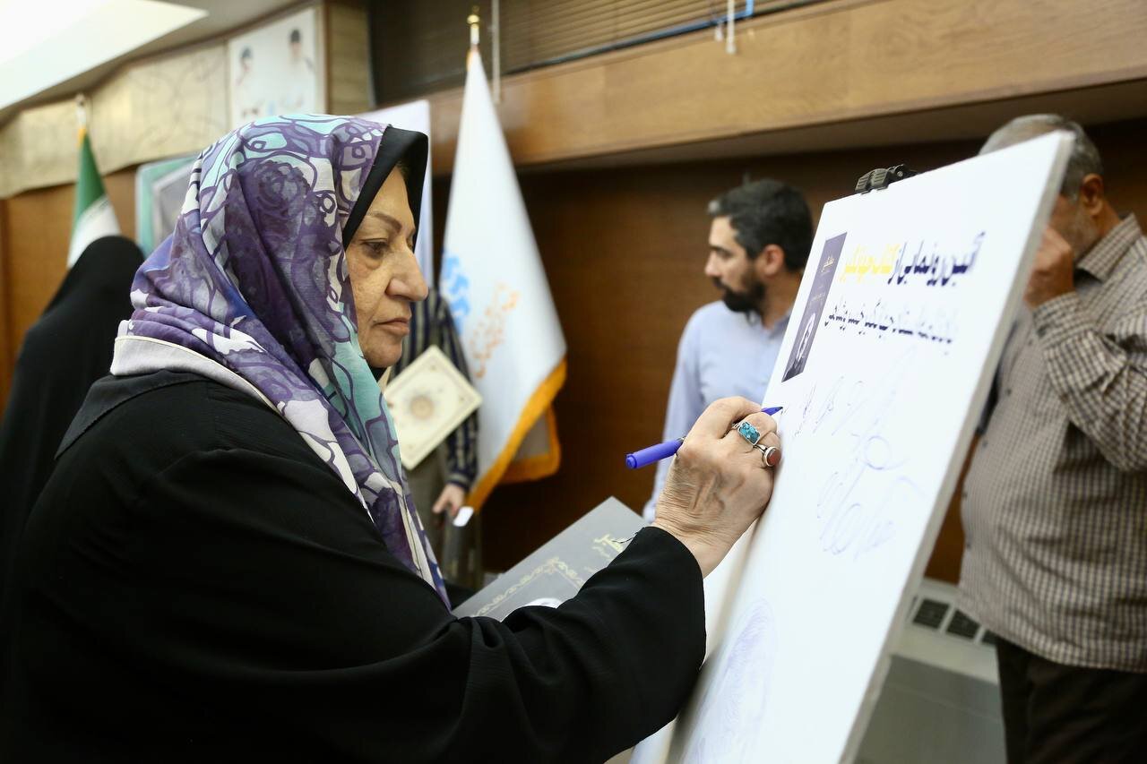 جهانگیر خسروشاهی؛ نویسندهای چون رود جاری و چون چشمهای زلال