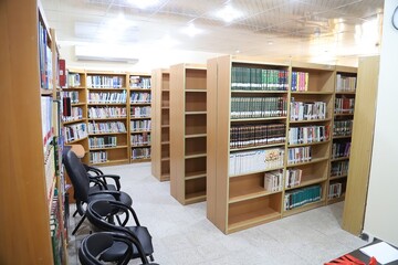 بازگشایی کتابخانه عمومی دلیران تنگستان شهر آباد