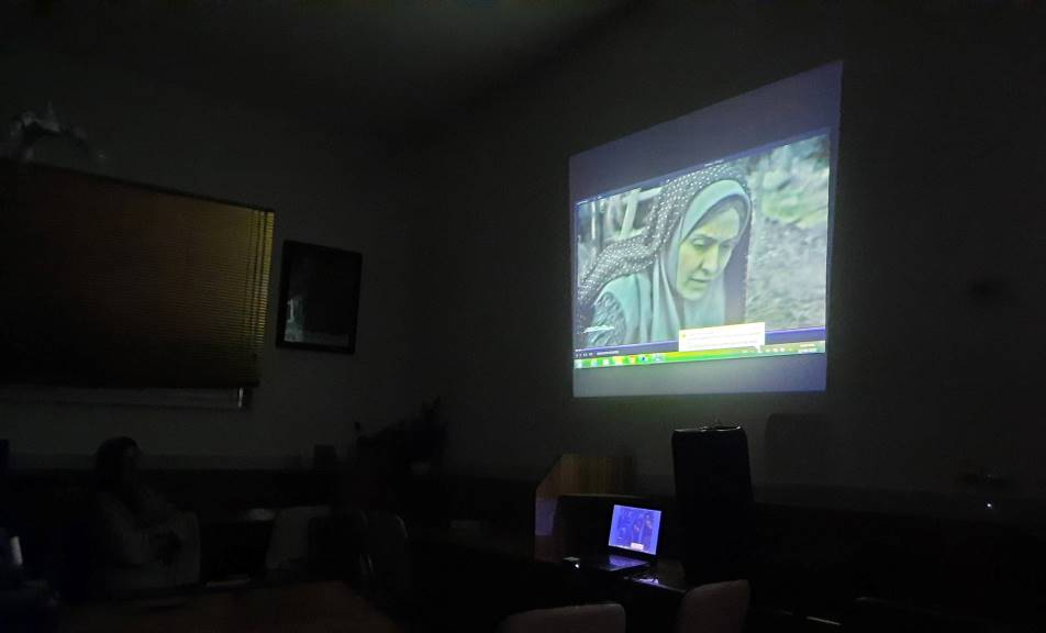 نشستهای ادبی و کتابخوانی در کتابخانه های عمومی خراسان رضوی برگزار شد