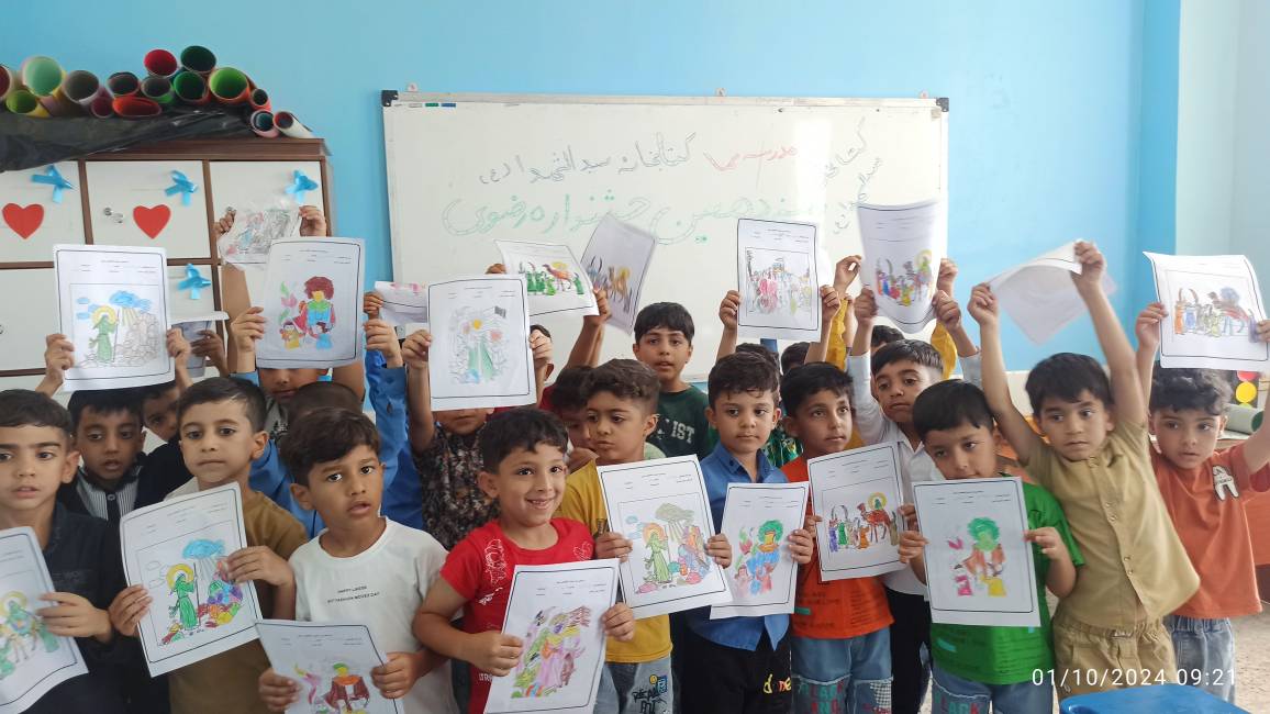 نشستهای کتابخوانی در مدارس حاجیآباد برگزار شد