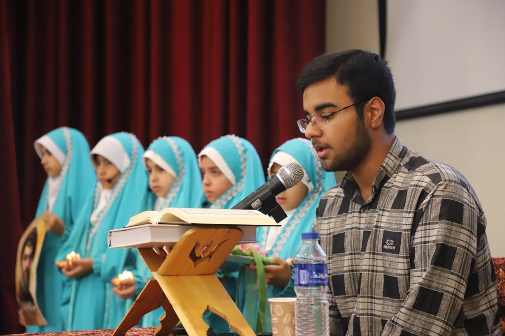 برنامه «علمدار مقاومت؛ شهید سیدحسن نصرالله» برگزار شد