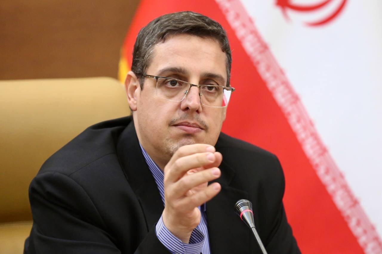 شعر، ابزاری تاثیرگذار در ترویج فرهنگ عفاف و حجاب است