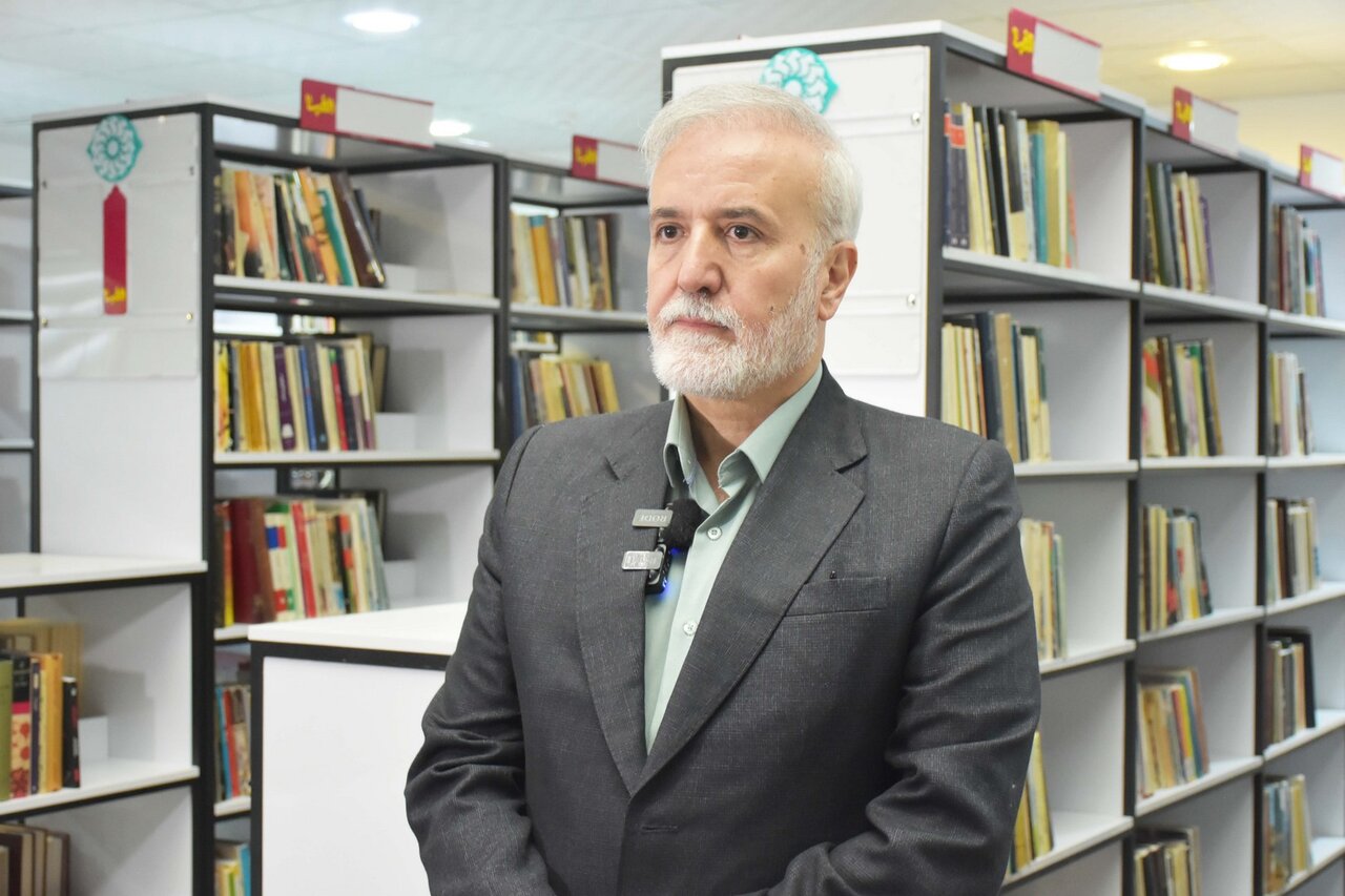 تحسین تیم مدیریت شهری شیراز از تجهیزات و خدمات کتابخانههای عمومی