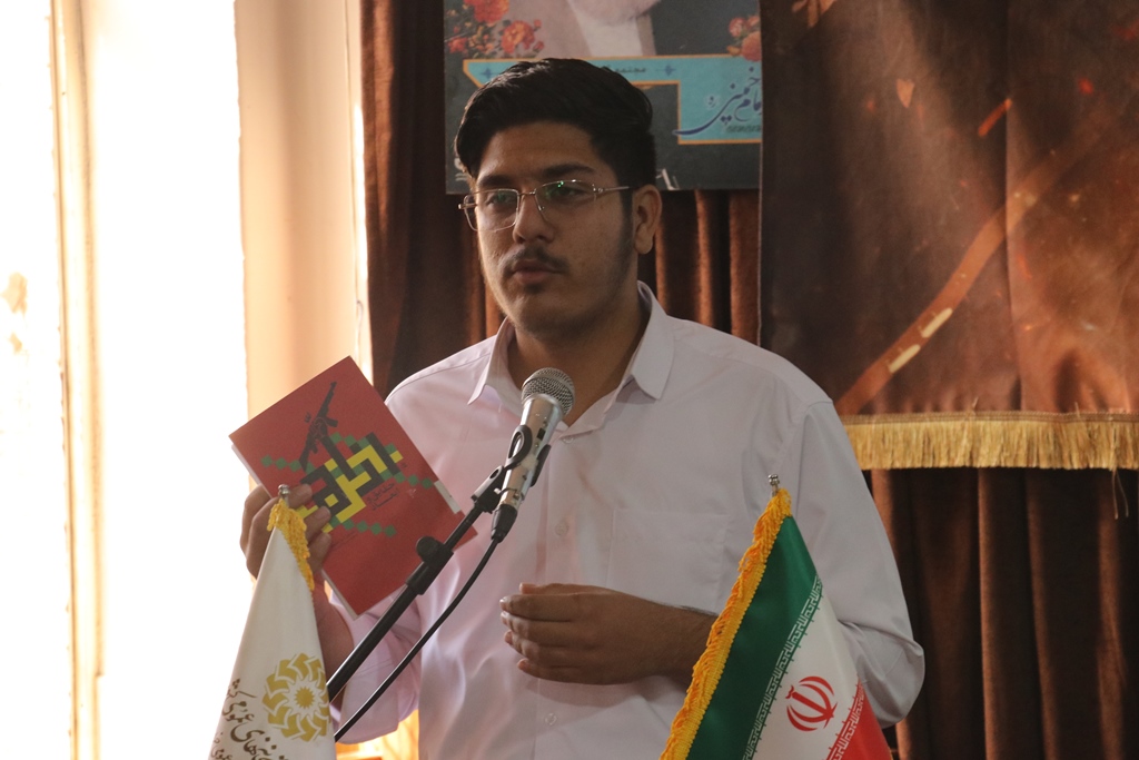 شناخت نوابغ حوزه‌های مختلف بر عملکرد ما در جامعه اثرگذار است