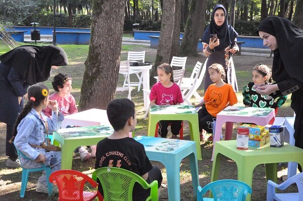 «اردو با کتاب» به یاد کودکان غزه در پارک شهر رشت برگزار شد