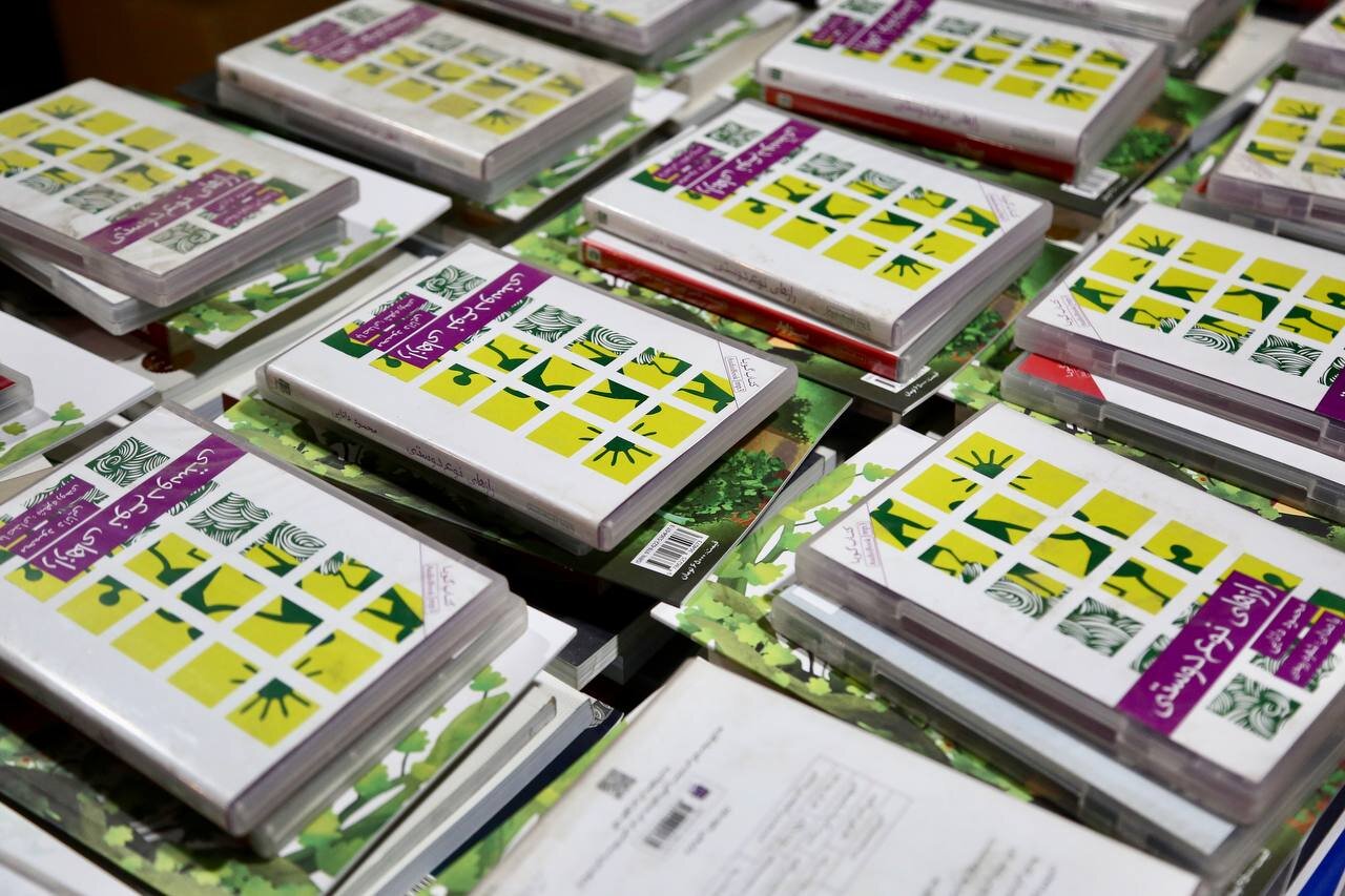 بیش از ۱۱۵ هزار نسخه کتاب به کتابخانه های عمومی سراسر کشور ارسال شد