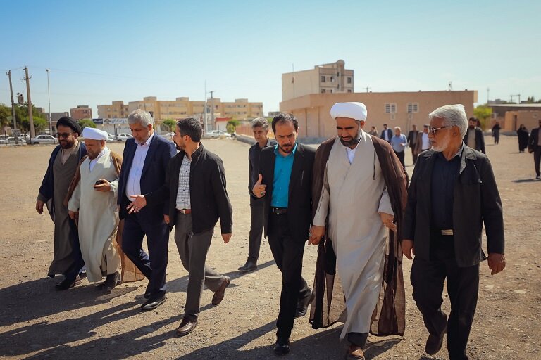 شبکه کتابخانههای عمومی نیازمند حضور میدانی است/ سرمایه انسانی مزیت رقابتی نهاد