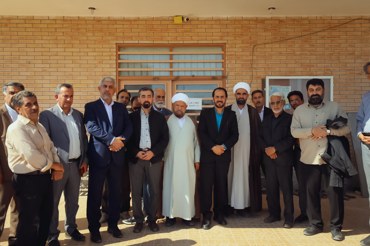 دبیرکل نهاد کتابخانههای عمومی کشور با مسئولان شهرستان جیرفت دیدار کرد