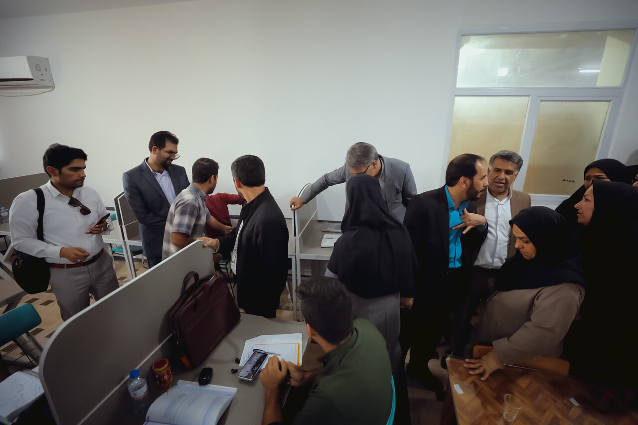 دبیرکل نهاد از کتابخانههای عمومی شهرستان جیرفت بازدید کرد