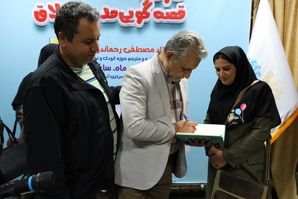 کارگاه آموزشی «قصه گویی مدرن و خلاق» در آذربایجان غربی برگزار شد