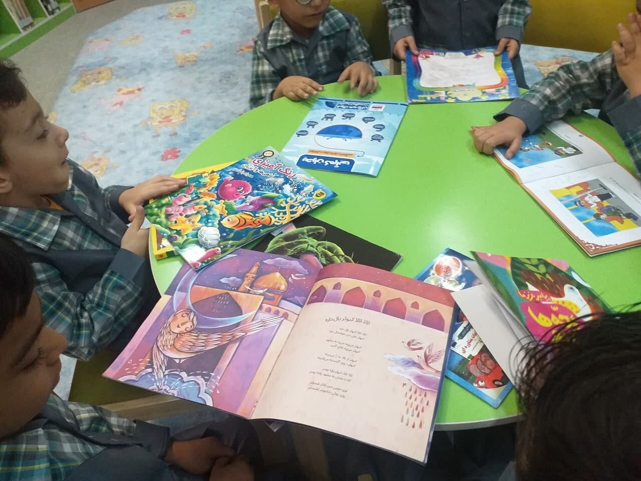 کتابخانههای عمومی شهر اراک میزبان اقشار مختلف مردم شد