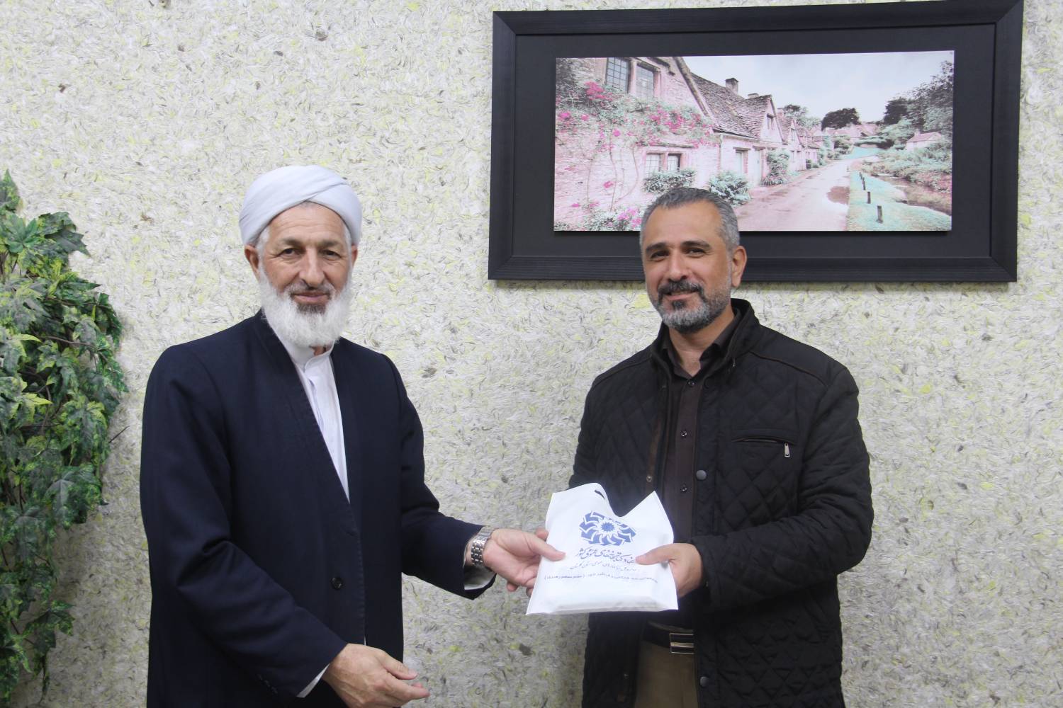 دیدار مدیرکل کتابخانههای عمومی گلستان با عضو شورای شهر و مدیران شهرداری گرگان