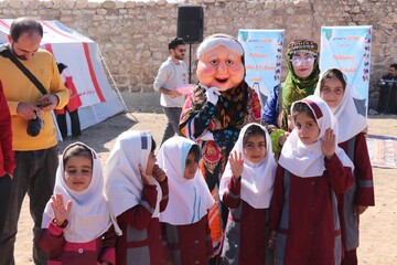 برگزاری جشنواره «طعم کتاب با عشایر»  در مناطق عشایری شهرستان پلدختر