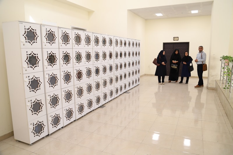 اساتید دانشگاه خلیج فارس از کتابخانههای عمومی استان بوشهر بازدید کردند