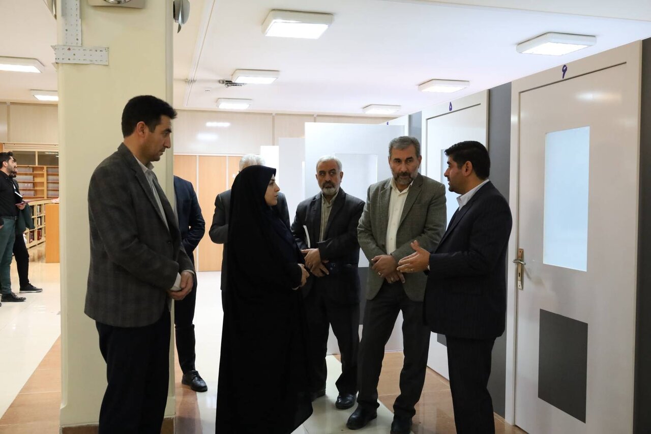 اتاقهای مطالعه خصوصی کتابخانه مرکزی آذربایجان غربی به بهرهبرداری رسید