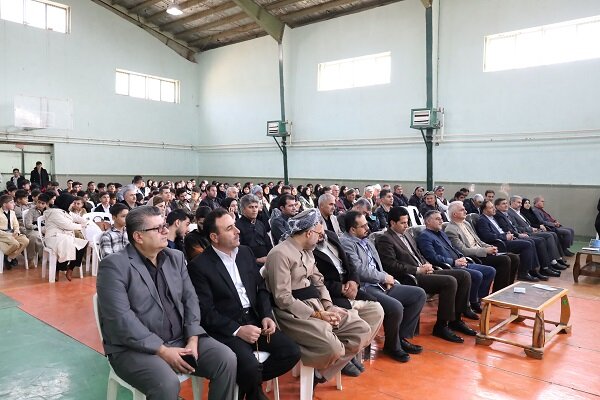 کتابخانه روستایی یکی از اثرگذارترین پایگاه های اجتماعی و فرهنگی است