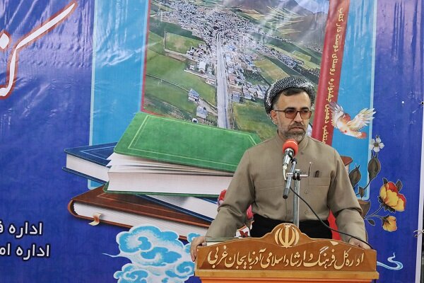 کتابخانه روستایی یکی از اثرگذارترین پایگاه های اجتماعی و فرهنگی است