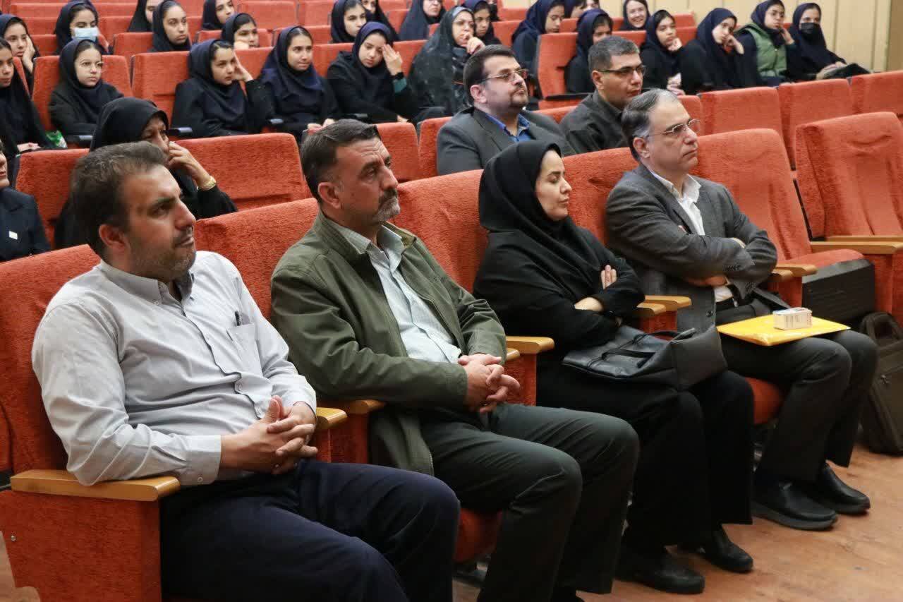 کارگاه آموزشی «روشهای نوین کسب و کار» در شهرستان رفسنجان برگزار شد