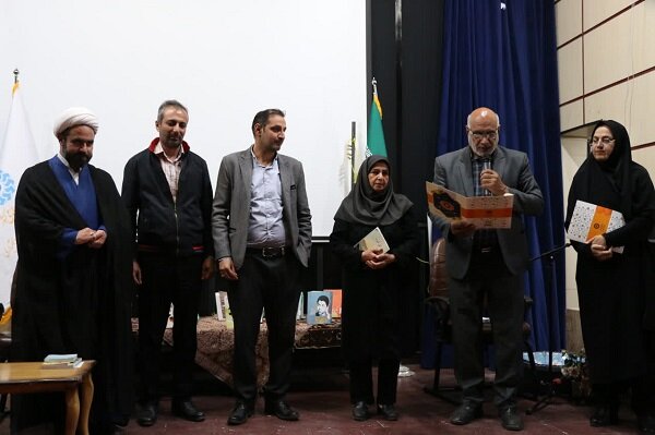 مبارزه با جهل، از اصلیترین محورهای منظومه فکری رهبر معظم انقلاب است