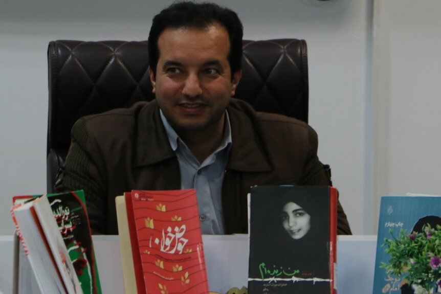 مقام معظم رهبری بزرگ‌ترین حامی حوزه کتابخوانی است