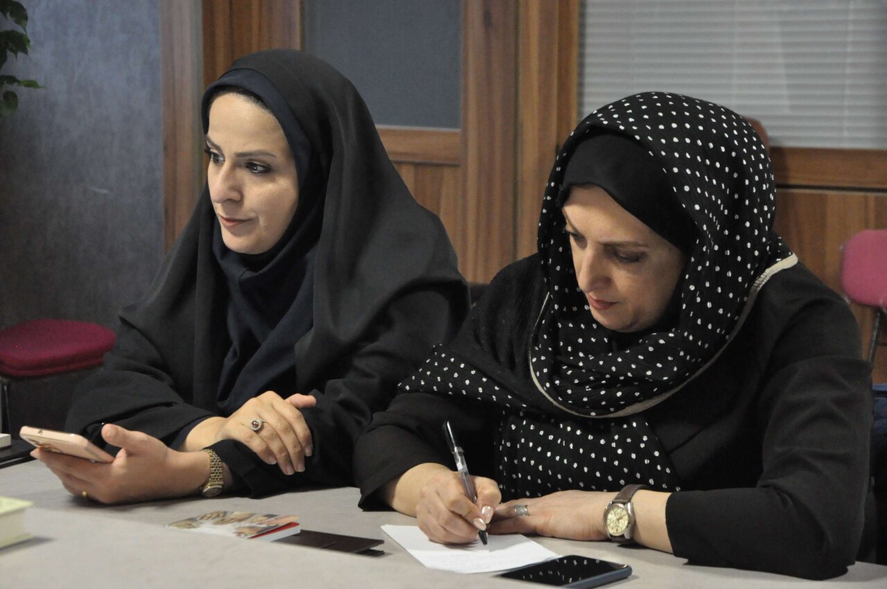 در صورت همراهی مسئولین، آماده افتتاح کتابخانه مرکزی رشت هستیم