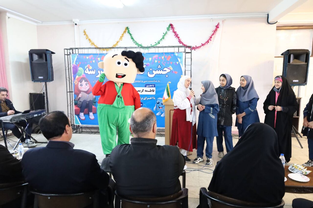 «جشن کتاب در مدرسه» در آذربایجانغربی برگزار شد