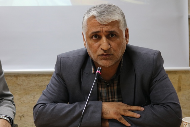 چراغ زبان فارسی در شبه قاره هند، بهواسطه جلسات حضرت آقا با شاعران فارسیگوی منطقه روشن مانده است