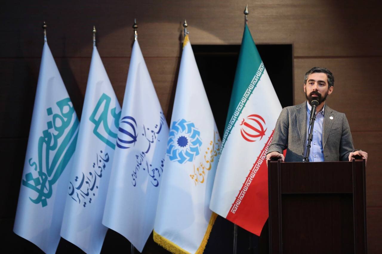 به برکت انقلاب اسلامی توسعه کتابخانههای عمومی بیش از افزایش جمعیت بوده است