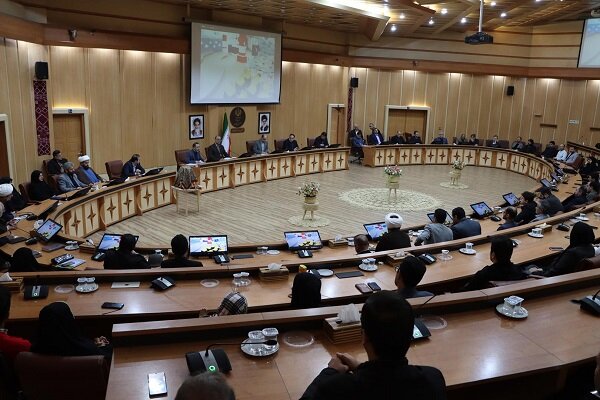 تمام شهرداریها مکلف به پرداخت سهم نیم درصدی درآمد خود به کتابخانهها هستند