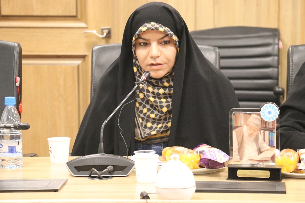 نشست «گعدهی امین: واکاوی زوایای مغفول شخصیت ادیب انقلاب» در خراسان رضوی برگزار شد