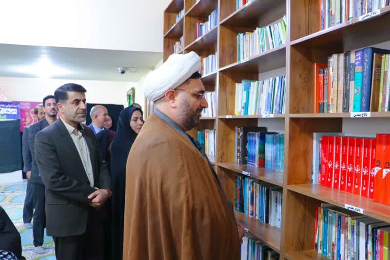 مددجویان ندامتگاه مرکزی خرمآباد خاطرات خود در زمینه کتاب و کتابخوانی را به اشتراک گذاشتند