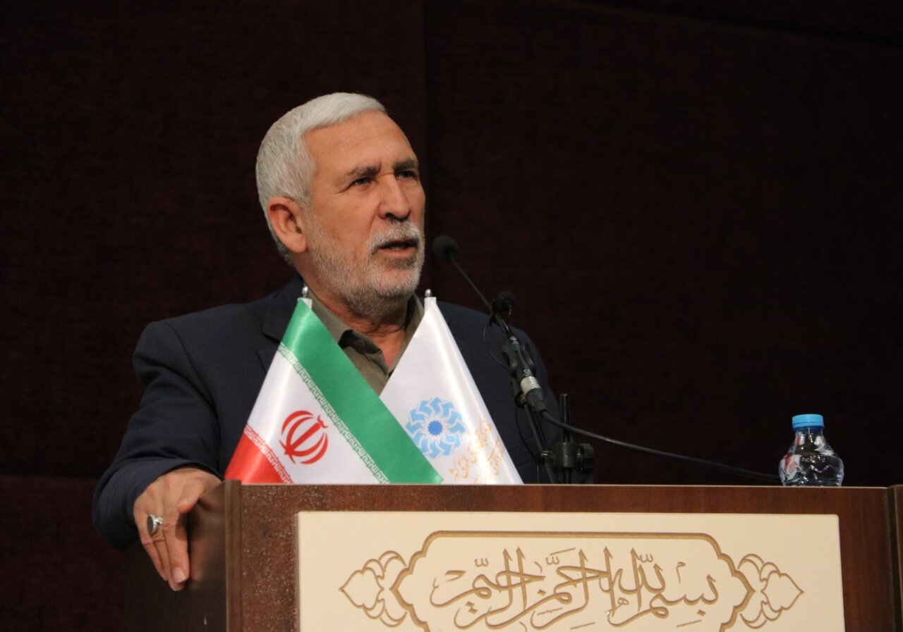 مطالعه موجب ایجاد توانمندی و افزایش بهره روی در جامعه می شود