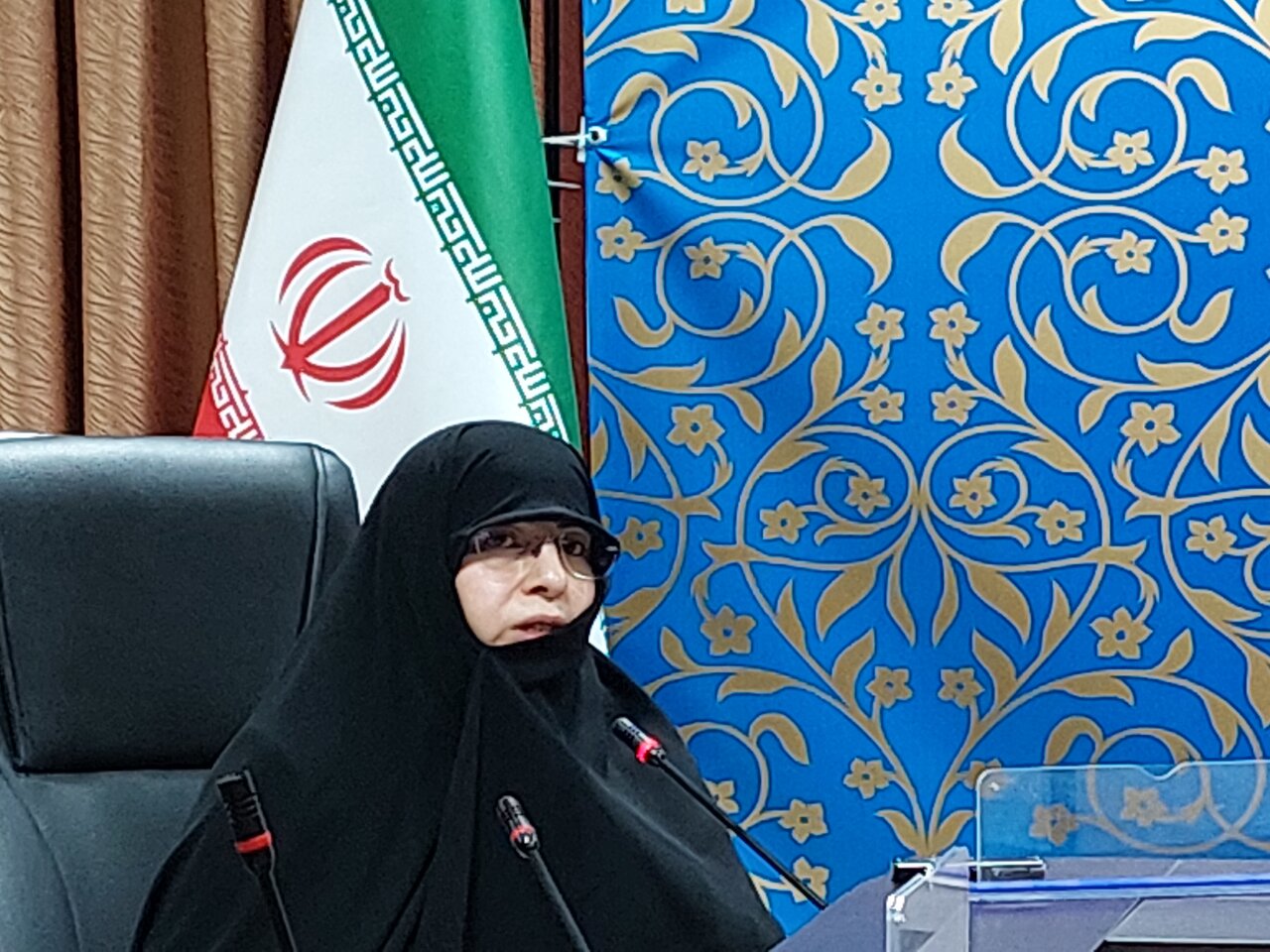 نشست نقد و بررسی کتاب «شما هم شهرساز باش» در آذربایجان غربی برگزار شد