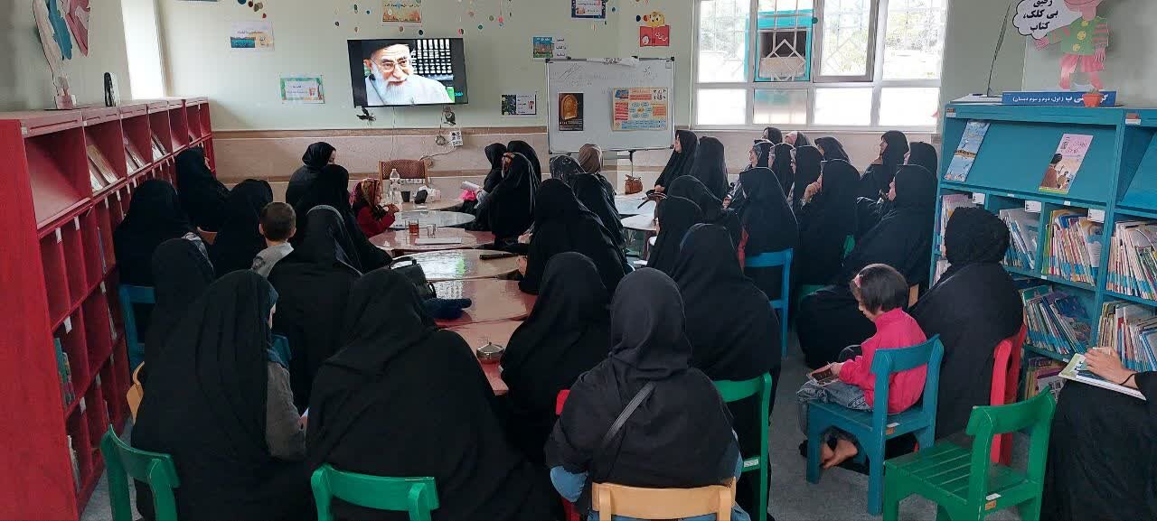 نشستهای «گعده امین» در کتابخانههای عمومی استان قم