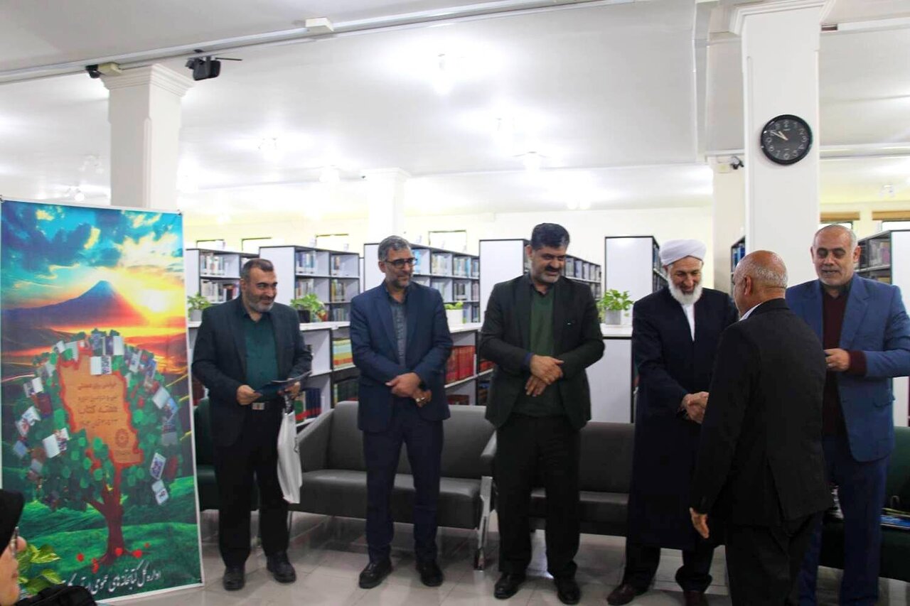 تقدیر شهردار گردگان از کتابداران این شهرستان