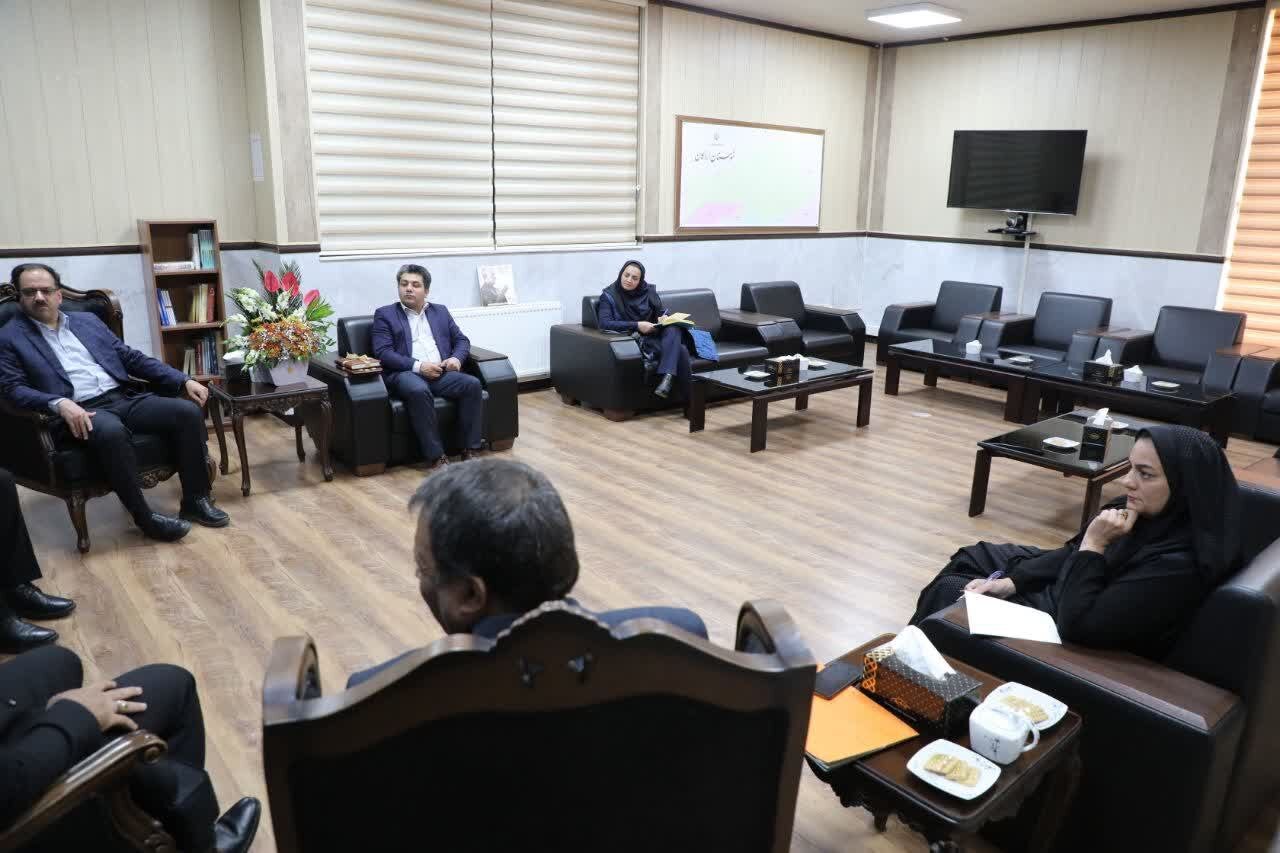 ضرورت به روز کردن منابع کتابخانهای با کمک صنایع و معادن