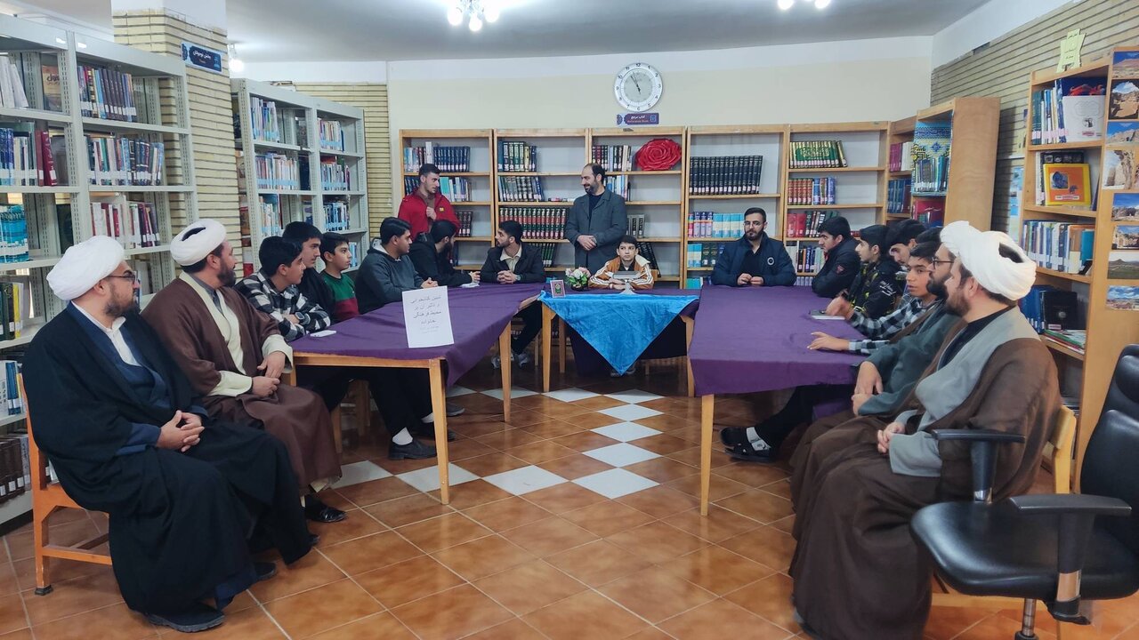 از اعزام کاروان کتابخوانی به مناطق کمبرخوردار تا «جشن کتاب» در مدارس