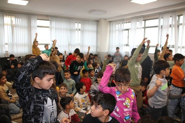 کتابخانههای عمومی شهرستان خوی میزبان اقشار مختلف مردم شدند