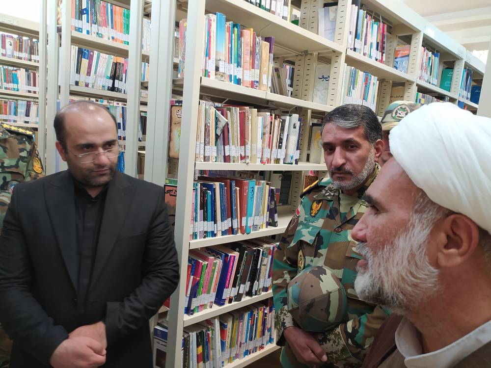 امنیت ما با کتاب و کتابخوانی بیشتر می شود