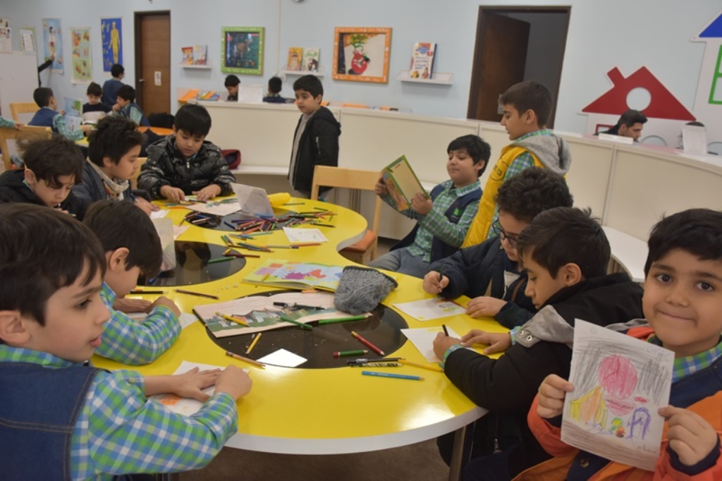 برنامه های متنوع فرهنگی به همت بخش کودک کتابخانه مرکزی امام خمینی(قدس سره) مشهد برگزار شد