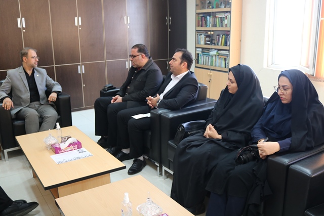 تلاش قابلتوجه کتابداران در انتخاب سمنان بهعنوان پایتخت کتاب ایران ستودنی است