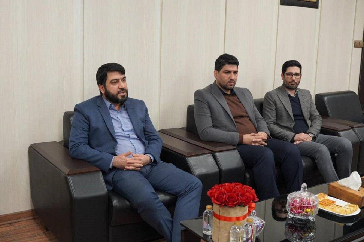 تعامل ادارات امور مالیاتی و کتابخانههای عمومی گیلان گسترش مییابد