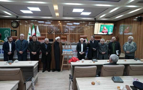 آیین رونمایی از کتاب «ضرب‌المثل‌های ترکی رایج در شهرستان خوی» برگزار شد