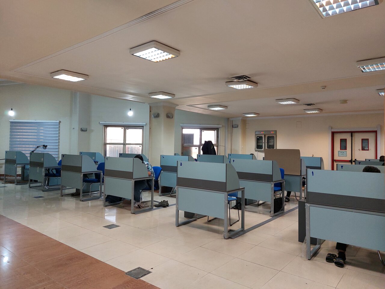 سالنهای مطالعه کتابخانه مرکزی ارومیه در روزهای جمعه دایر است