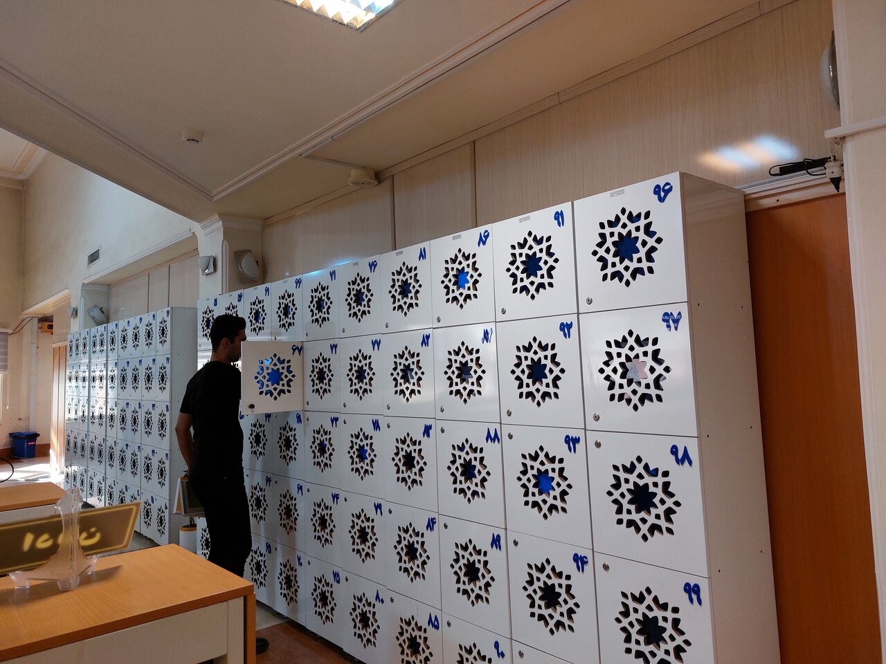 سالنهای مطالعه کتابخانه مرکزی ارومیه در روزهای جمعه دایر است