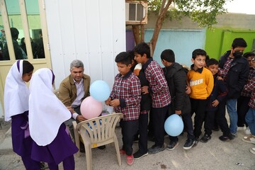 اردوی فرهنگی جهادی «روستا با طعم کتاب» در روستای بنیاد  استان بوشهر