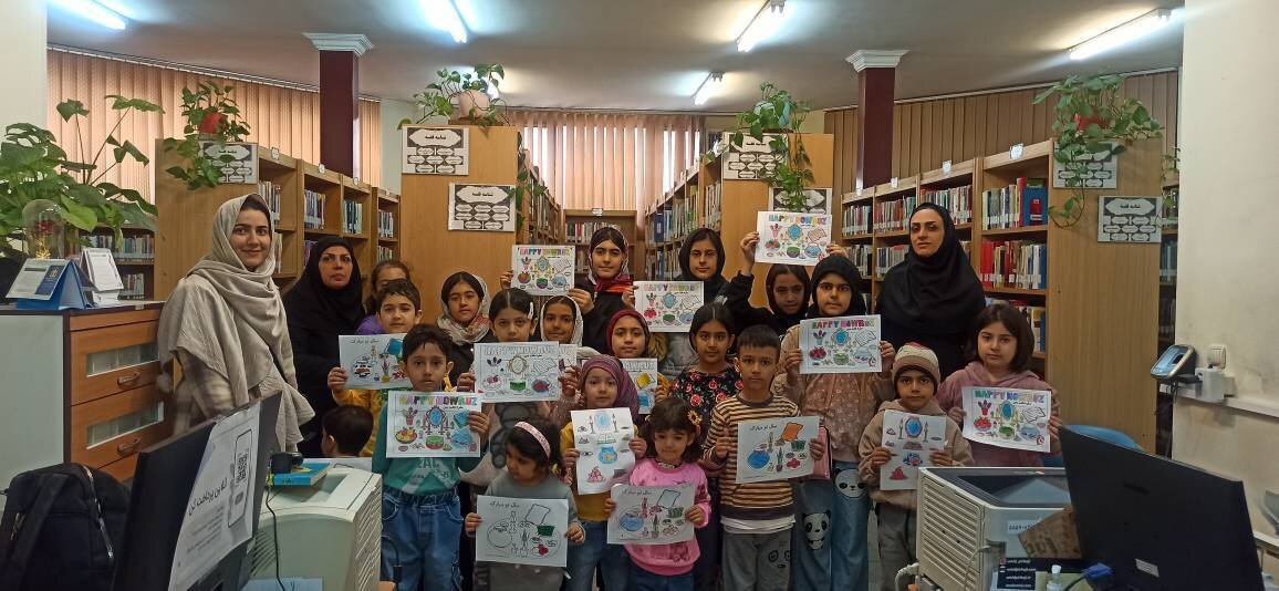 کلاسهای شاهنامهخوانی کودکان در کتابخانه عمومی شهرک نظامی توحید برگزار میشود