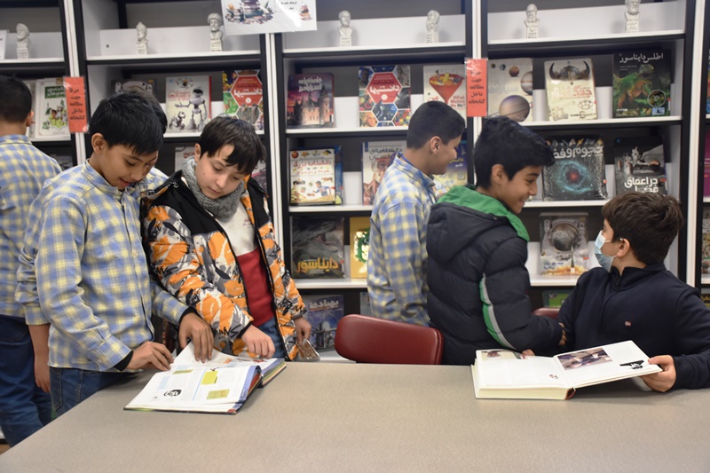 کارگاه آموزشی «آشنایی با کتابهای مرجع» ویژه دانشآموزان