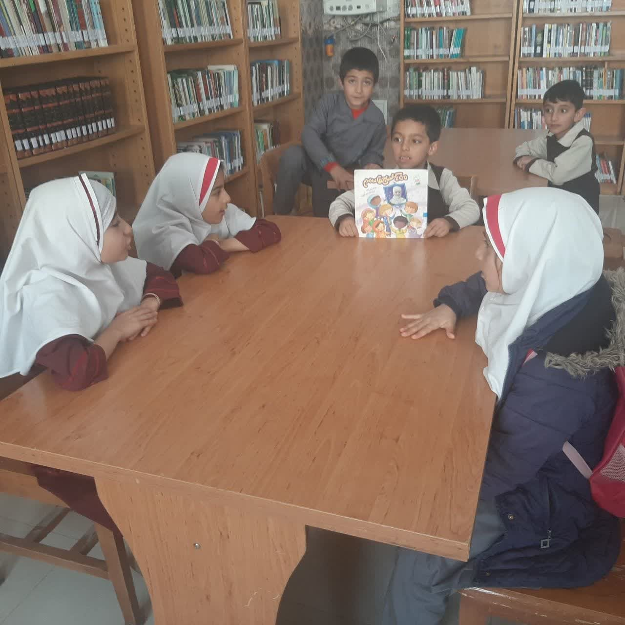 میزبانی اقشار مختلف مردم در کتابخانههای عمومی استان مرکزی