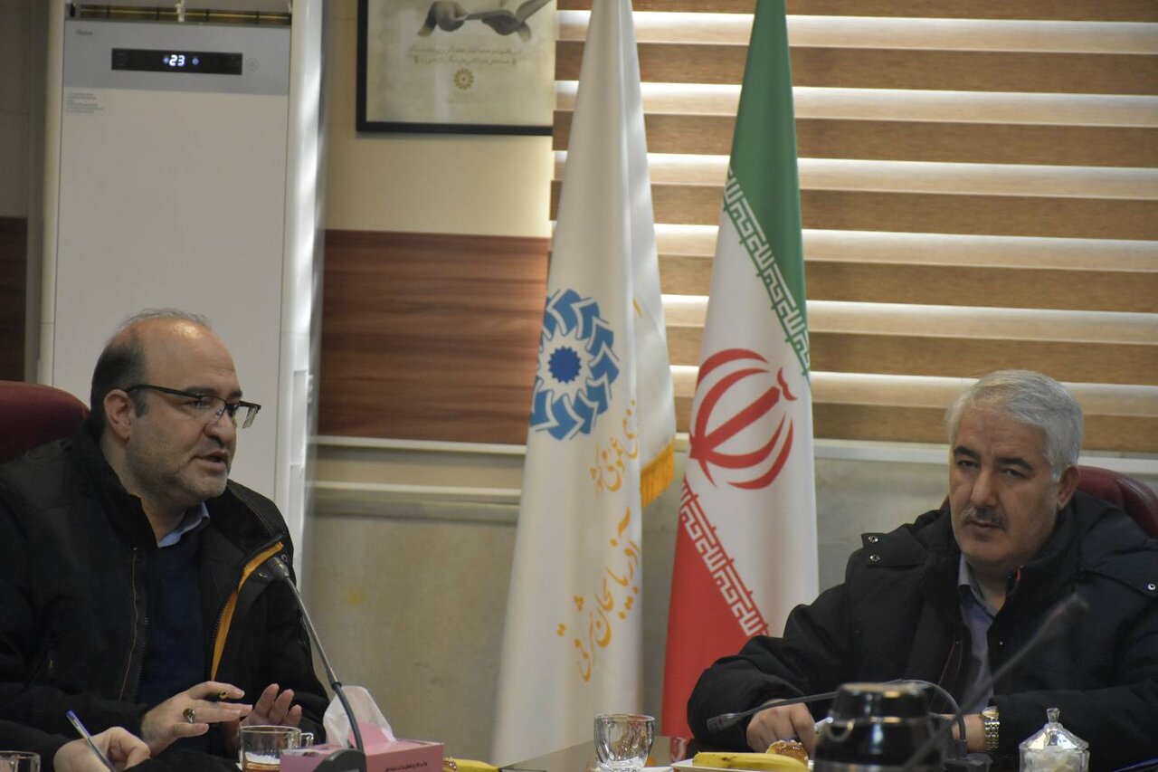 لزوم تغییر نگرش ارائه خدمات در کتابخانههای عمومی به ابزارمحوری مبتنی بر محتوا